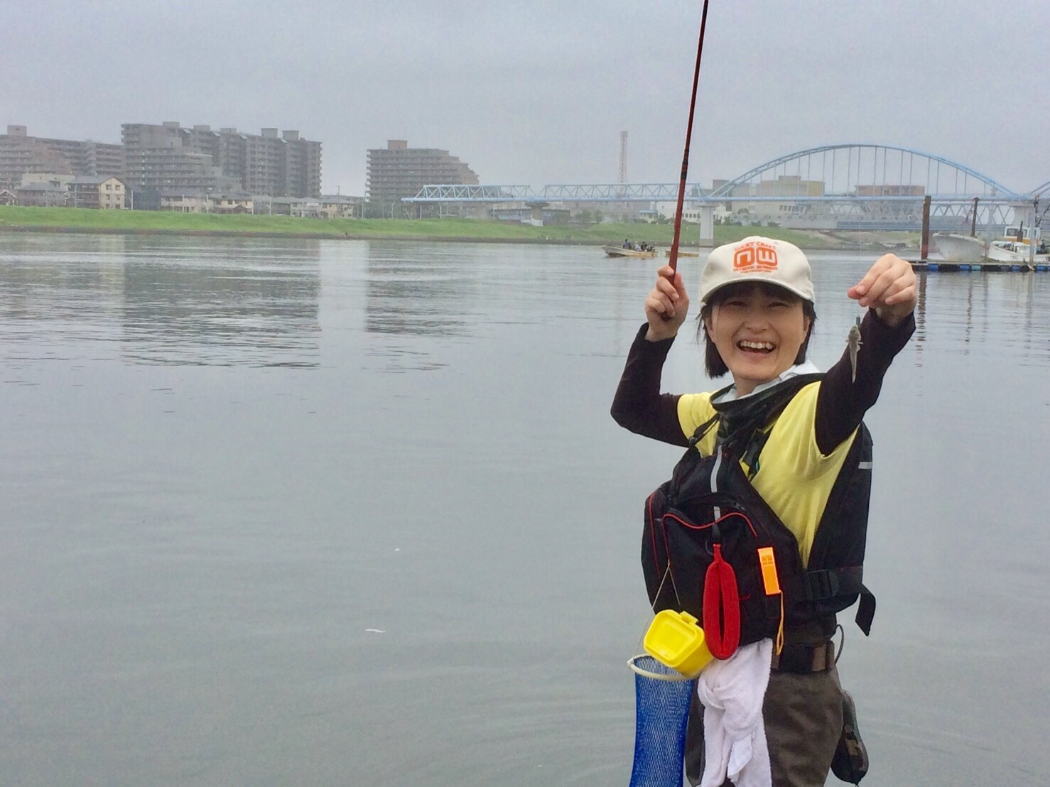 立ち込みでマハゼ釣り 釣りガール 女性のための釣りコミュニティ