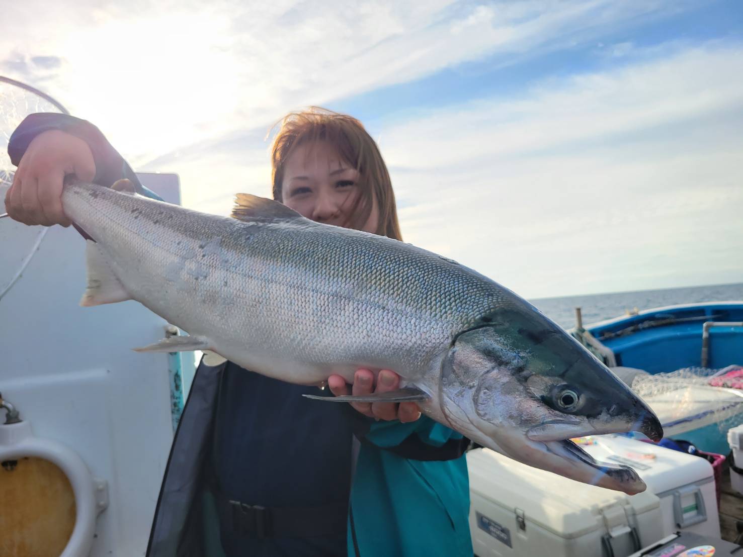 北海道オホーツク海の秋鮭釣り🎣akkaこだわりの船仕掛け♡ | FUNC