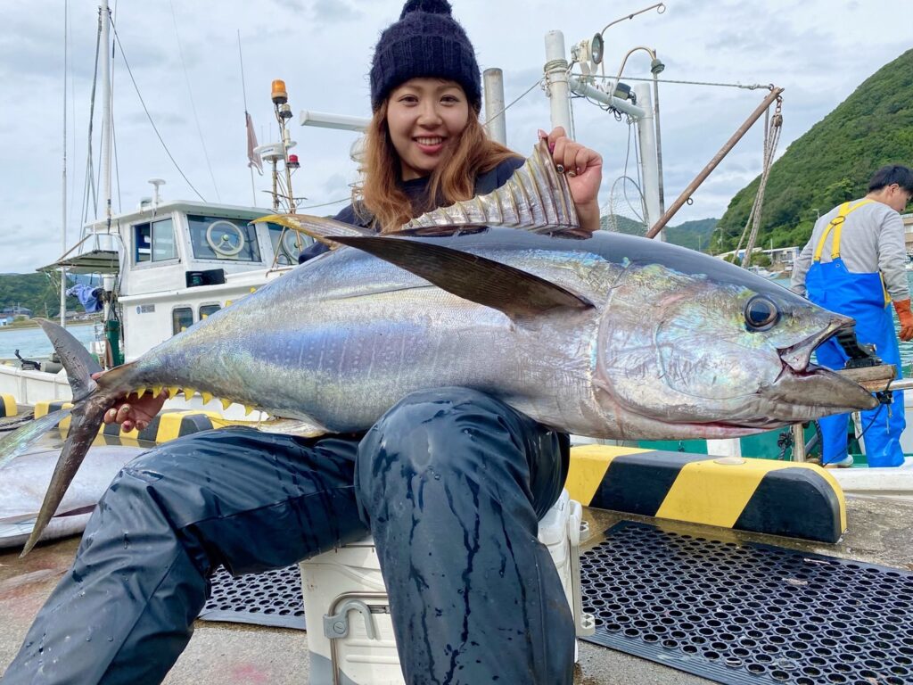 みーちゃんが人生初✨キハダマグロをキャッチ🎣